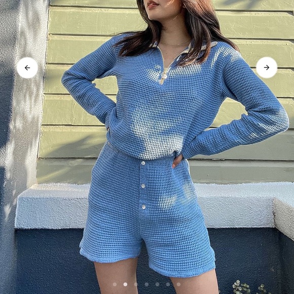 DONNI waffle half zip in SKY / size small - Picture 6 of 6